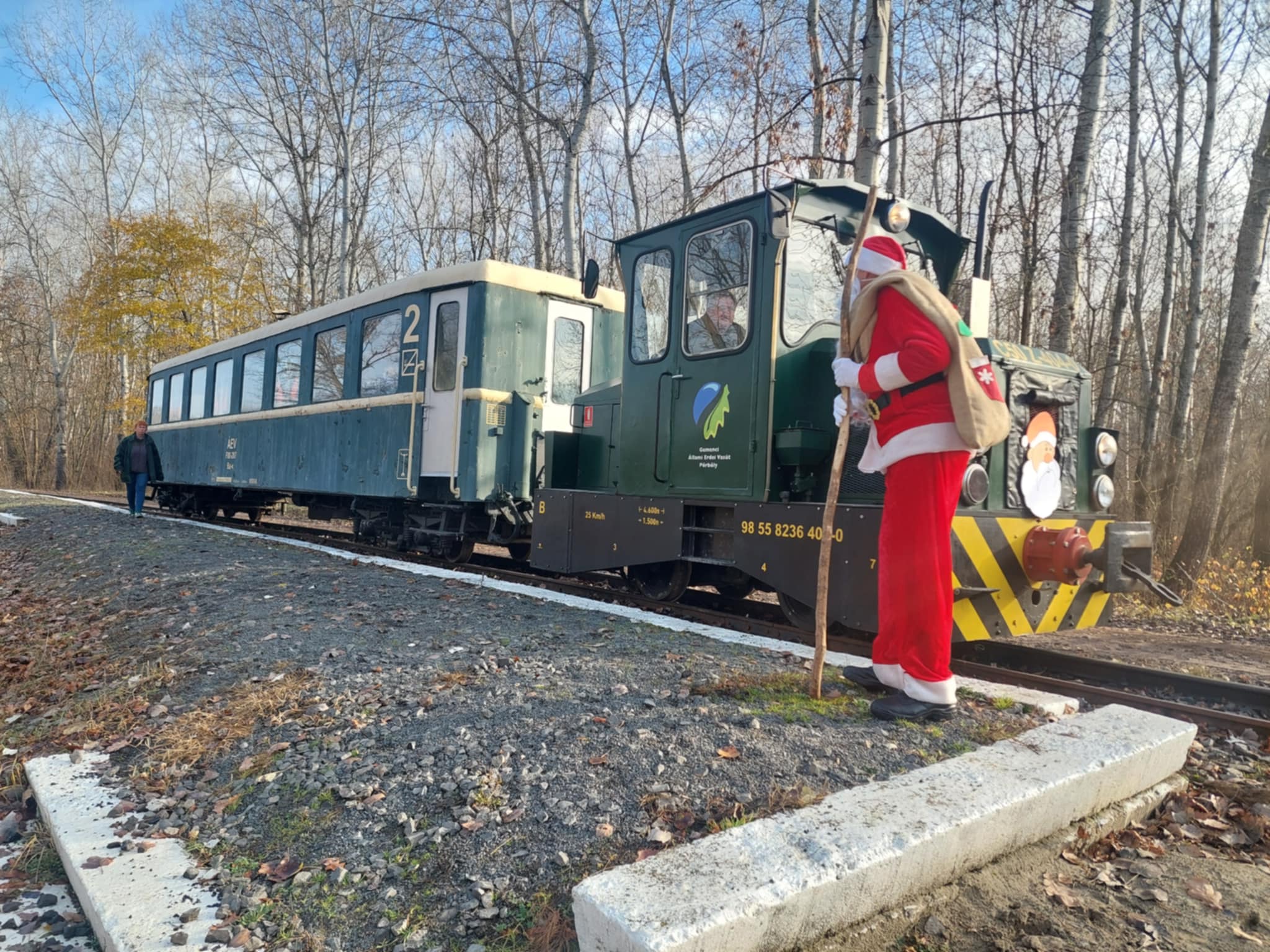 0d8a3f79-1d6a-49a2-add3-e97d9b4052c1